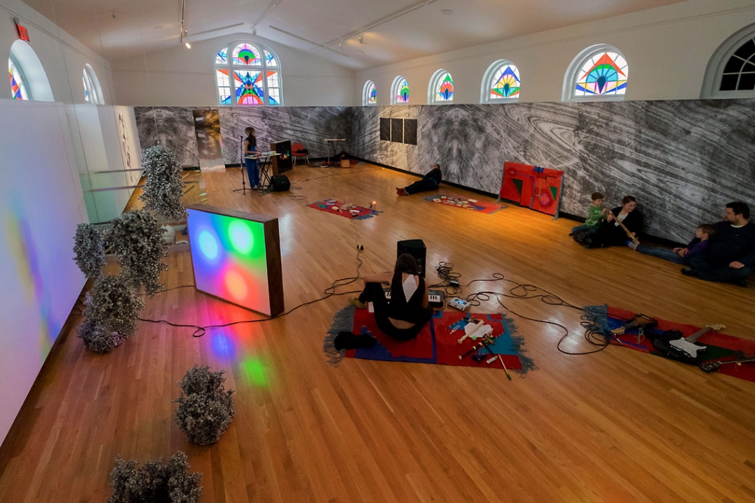 http://www.makisale.mirunadragan.com/files/gimgs/th-52__saag_performance_adoration_Dec10_2016_0051_edit_W.jpg