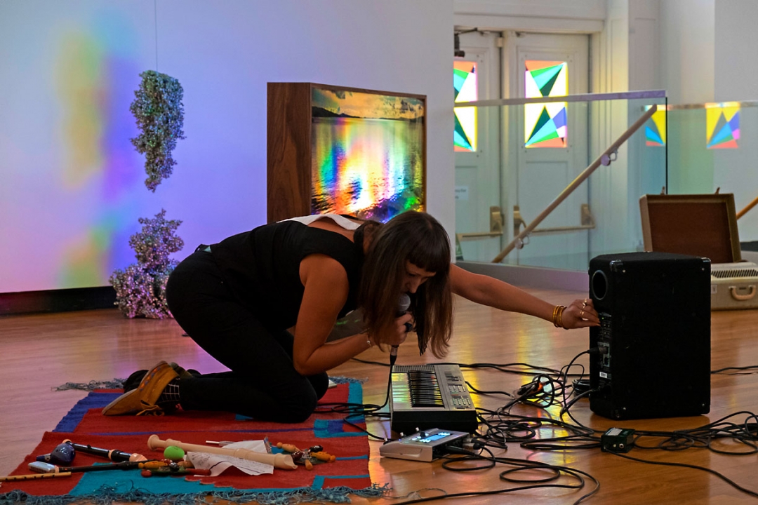http://www.makisale.mirunadragan.com/files/gimgs/th-52__saag_performance_adoration_Dec10_2016_0273_edit_W.jpg
